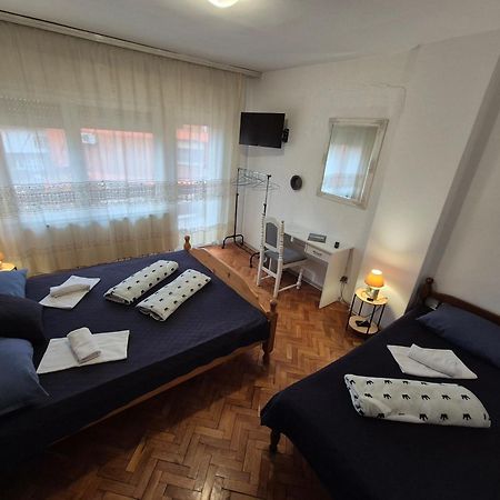 Prenociste Chardak Hotell Tuzla Exteriör bild